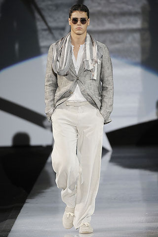 Giorgio Armani / - 2009